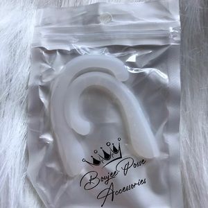 Ear Hooks/Ear Protectors (2pc) Transparent
